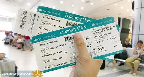 Điều kiện để chi phí vé máy bay được tính vào chi phí hợp lý